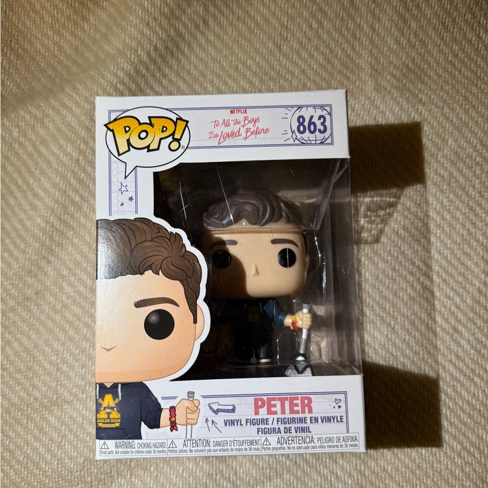 Funko Pop! Lara Jean & Peter Vinyl Figures - Picture 2 of 13